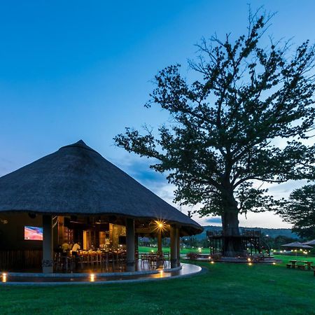 The Royal Senchi Hotel And Resort Akosombo Экстерьер фото