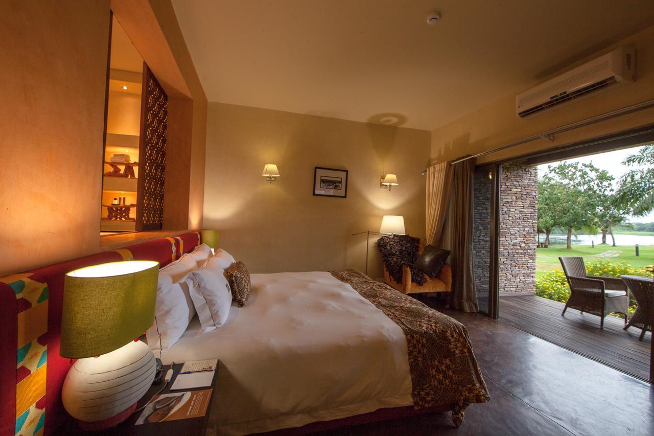 The Royal Senchi Hotel And Resort Akosombo Экстерьер фото