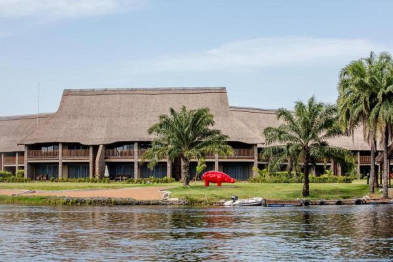 The Royal Senchi Hotel And Resort Akosombo Экстерьер фото
